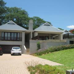 Hoyohoyo Hazyview View Villas