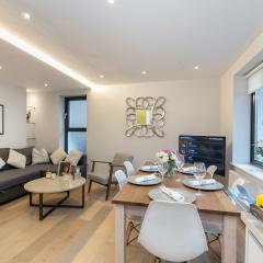 Stylish 3BR Bohemian Retreat by Portobello