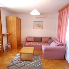 Mezlar Apartment by El-pi Tours