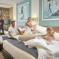 멧코트 앳 엠퍼러스 팰리스(Metcourt at Emperors Palace)