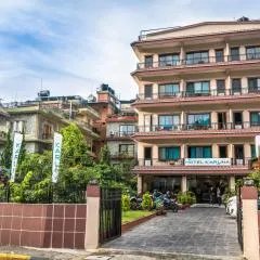 호텔 카루나(Hotel Karuna)