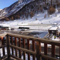 Montgenevre Neige et Golf coquet studio 4 pers maxi
