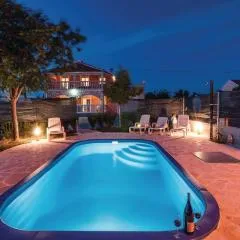 Villa Laura with pool, Budak, Zadar county