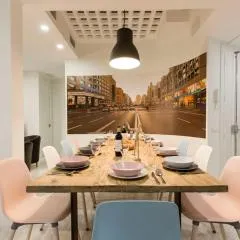 Bookinmadrid com - Cascorro Sq 18 pax