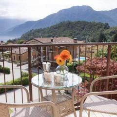 VECCHIA LUNA APARTMENT LENNO with Pool by Italian Apartments
