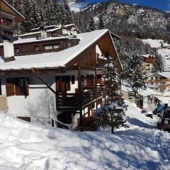 Appartamento panoramico Campitello di Fassa