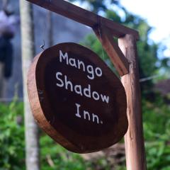 Mango Shadow Inn Ella