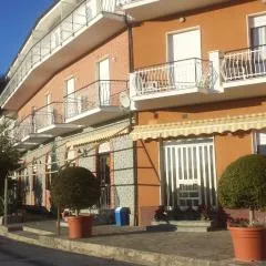 Albergo Al Sole ad AQUILA DI ARROSCIA IM a trenta chilometri dal mare