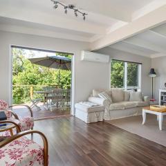Blairgowrie Bella - light filled home with great deck