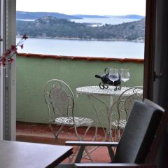 Moonshine apartment with magnificent view