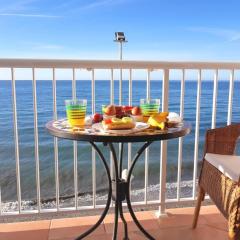 Apartment over torrecilla beach promenade