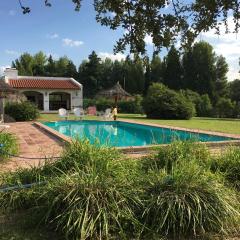 La casita en la Juni