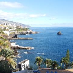 Apartamento Vista Mar e Piscina
