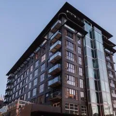 Museum Apartment Hotel, Independent Collection by EVT