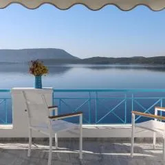 Grand Bleu Apartments & Villas