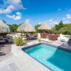 Villa in Curaçao with Pool and Sea View