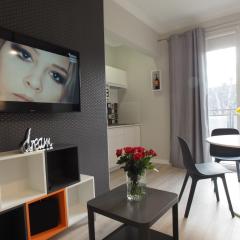 Grand Tourist Goth 1/5 Rajska Str