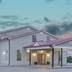 Super 8 by Wyndham Talladega AL