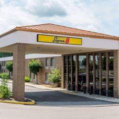 Super 8 by Wyndham Miamisburg Dayton S Area OH