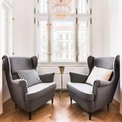 Trendy Local Apartment