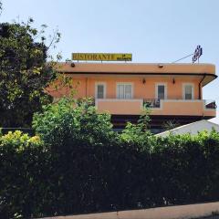 Hotel Ristorante La Decanata