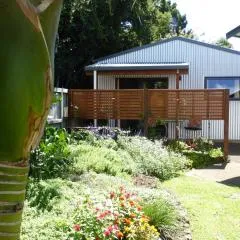 Bungalow on Bell Common