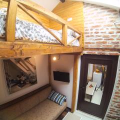 Vitosha Blvd - Attic Studio