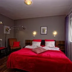 Cozy Gardens Apartments in Prague