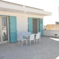 Attico vista mare terrazzo 50 mq Splendido e Nuovo