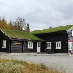 Blazerbu Four-Bedroom Chalet