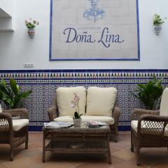 호텔 도나 리나(Hotel Doña Lina)