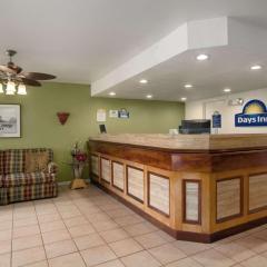 Days Inn by Wyndham Port Royal/near Parris Island