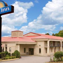 Days Inn by Wyndham Cleveland TN