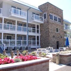 Put-in-Bay Waterfront Condo #210