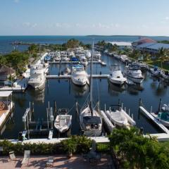 Kawama Yacht Club Apartment