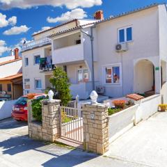 Apartment Vladimira 1569