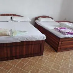 kayastha restaurant & lodge