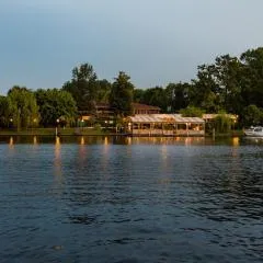 Hotel Herastrau