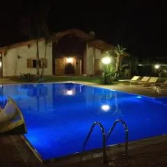 Depandance con Piscina e Jacuzzi