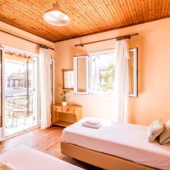 Private House in the Heart of Kavos by Konnect