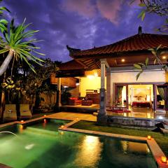 バリ アロマ エグゼクティブ ヴィラス（Bali Aroma Exclusive Villas）