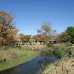 Phokoje Bush Lodge