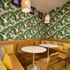 The Bridge Huertas - Hostal