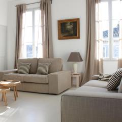 Bel appartement au coeur de la Cité des Papes