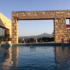 Villa Ypsilon