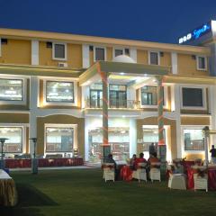Hotel Red Sapphire