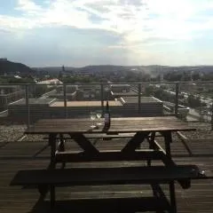 Golden Family Apartments