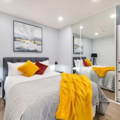 Chic Metro Apartment with Free Parking and Air-con