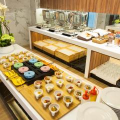 Six Star Motel-Taoyuan