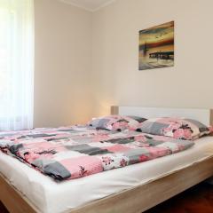 SM Boutique Apartment Portorož Center with Garden and Parking